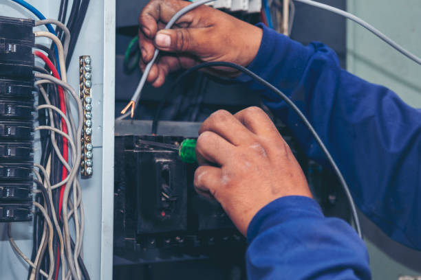 Best Licensed Electrician  in Mauriceville, TX